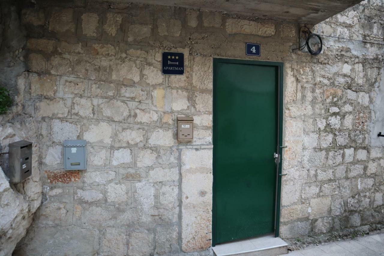 Luxury Apartment Luka Omiš Exteriör bild